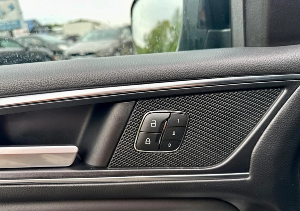 Ford S-Max cena 99900 przebieg: 158968, rok produkcji 2019 z Rzgów małe 497